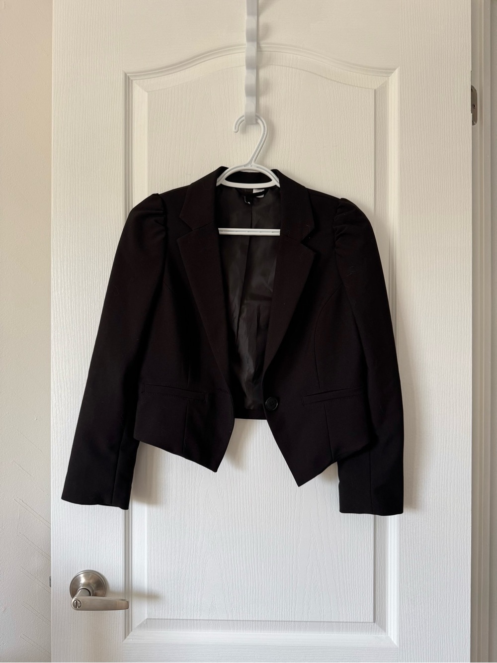 H&M Cropped Black Women's Blazer Jacket